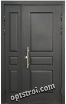 Нестандартная  металлическая дверь. Модель Шевалье