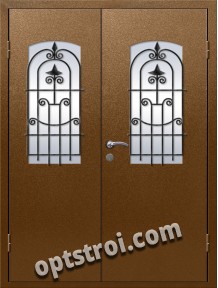 Входная металлическая дверь в коттедж - модель КТ-008
